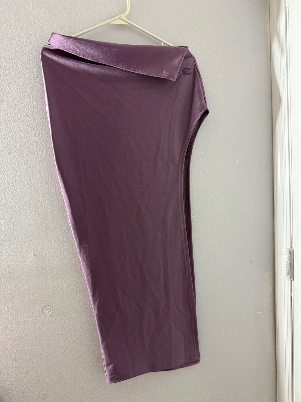 Shane Justin Women's Purple Midi Skirt - Sleek Stretch Pencil Style size M